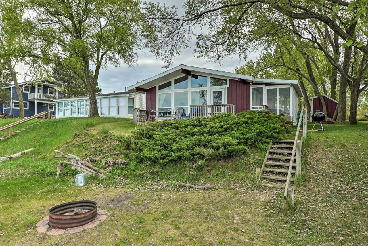 Lakefront Cottage Near Wineries And State Parks! 미어스 외부 사진
